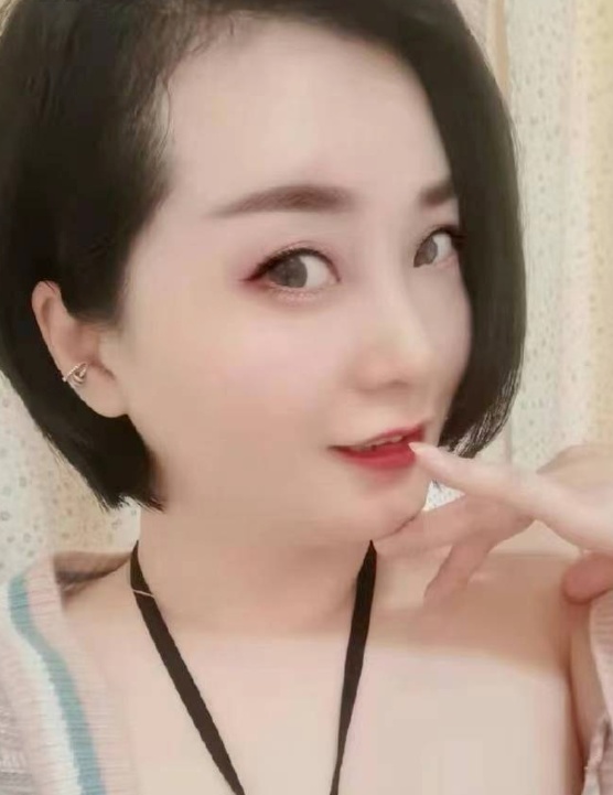 省体育馆骚货婉柔