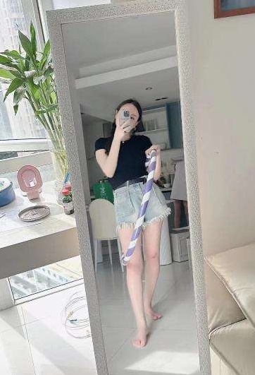 南山健身美女可晴