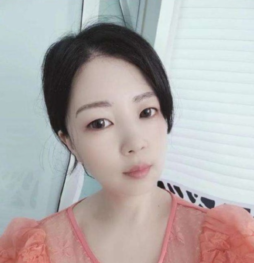 娇小可爱温柔型小少妇