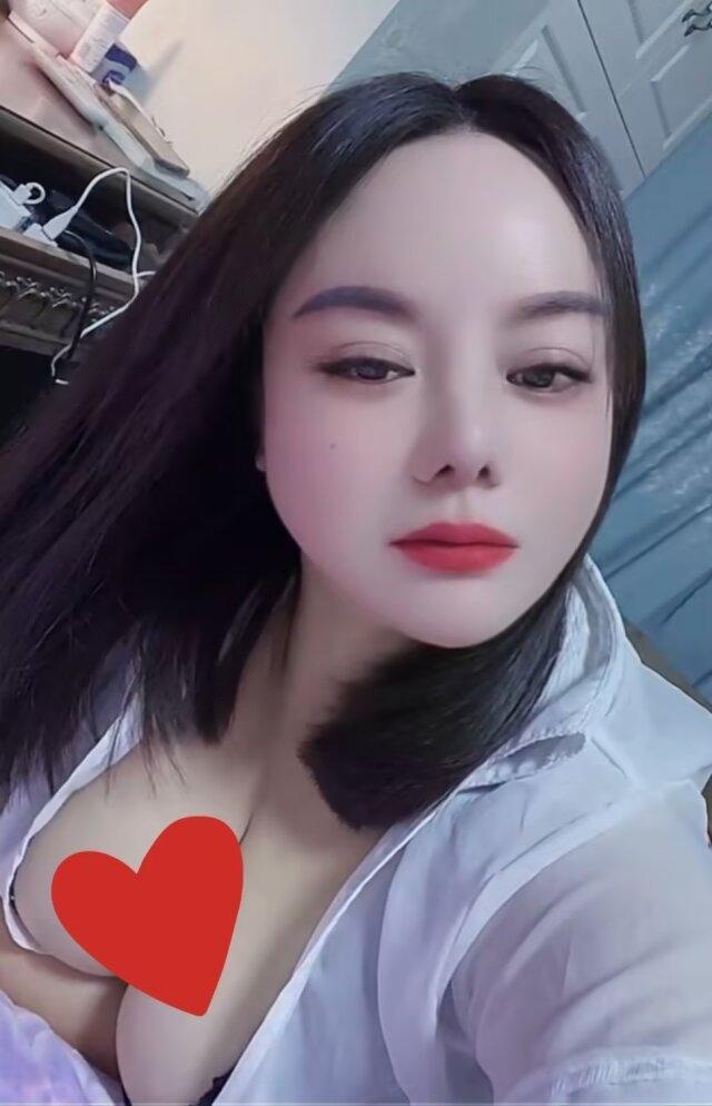 马群地铁站熟女晨姐