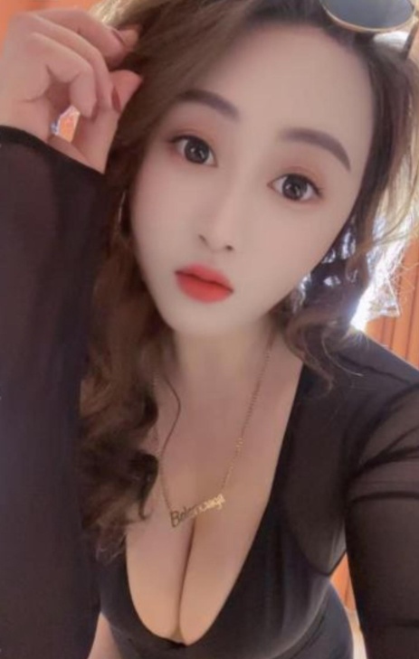 东北大胸少妇