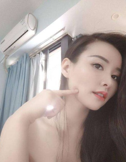 服务型性感妹子