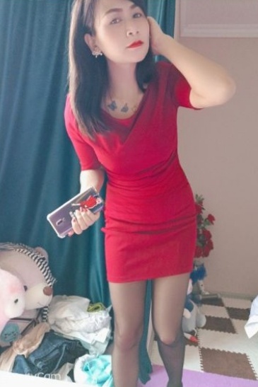 新亚洲相当舒服的少妇