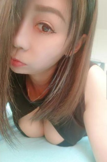 D奶白女尔佳水床