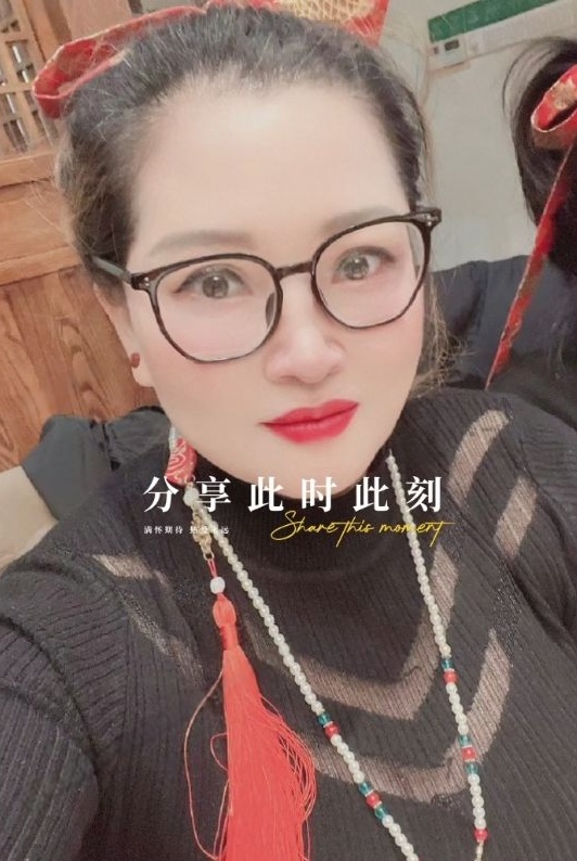 巨乳风骚少妇