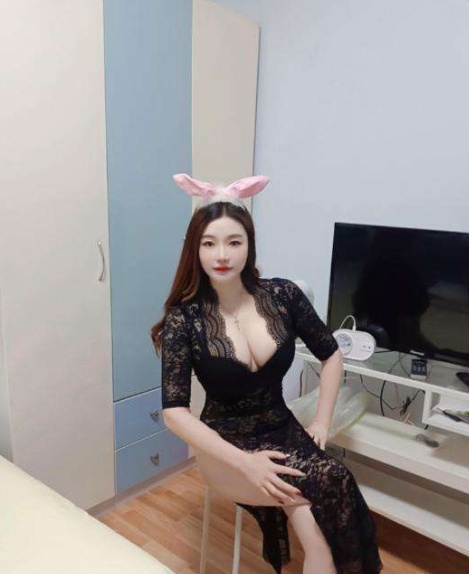 石溪少妇潇潇