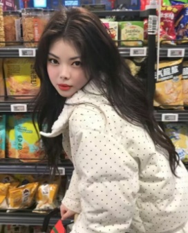 松江服务系美女