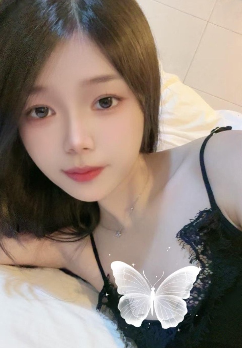 清纯温柔嫩妹！
