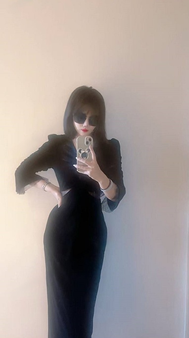 美女小诺