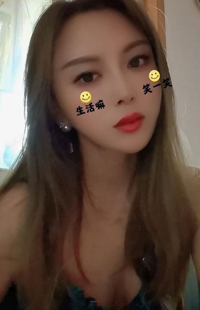 御姐小米在鼓楼