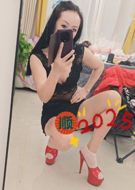 金沙洲横沙地铁站宝宝