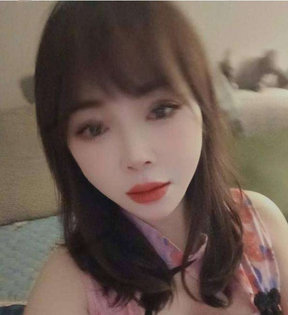 丰乳性感骚姐姐