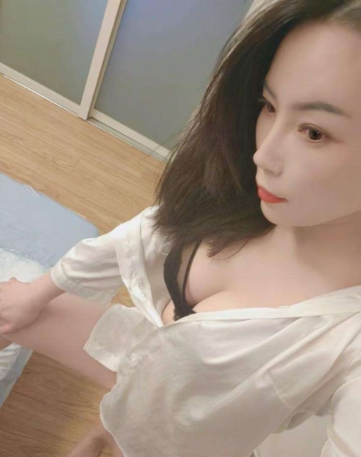 江北潮喷御姐小梦