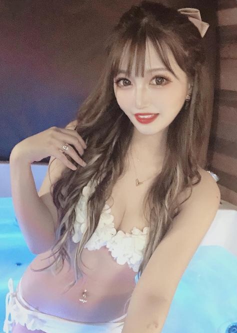 清纯幼师小雅