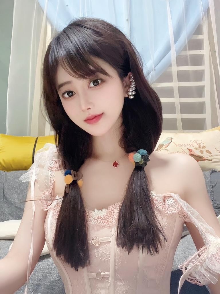 南山性感花卉儿