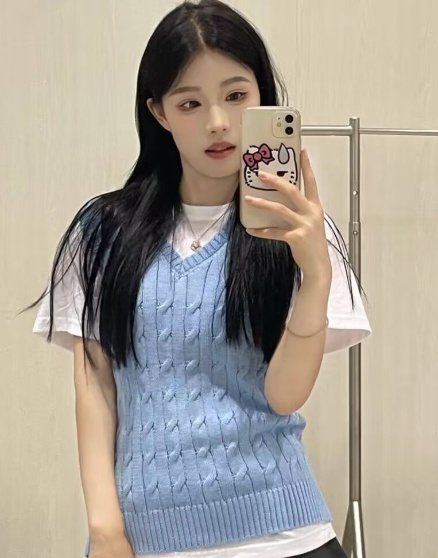 东三环长腿黑丝美女