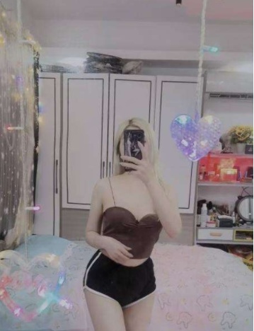 丰满小欲姐