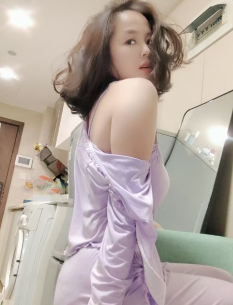 巨骚美艳少妇