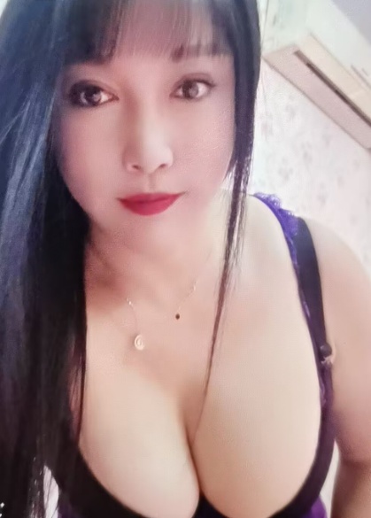 姑苏丰满大奶少妇