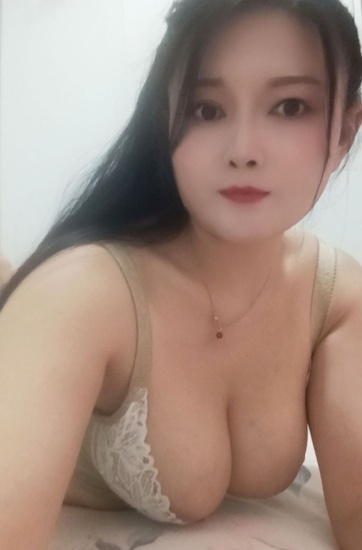 虎泉大奶服务少妇