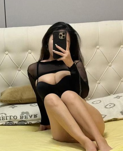 肉漫大胸萝莉控