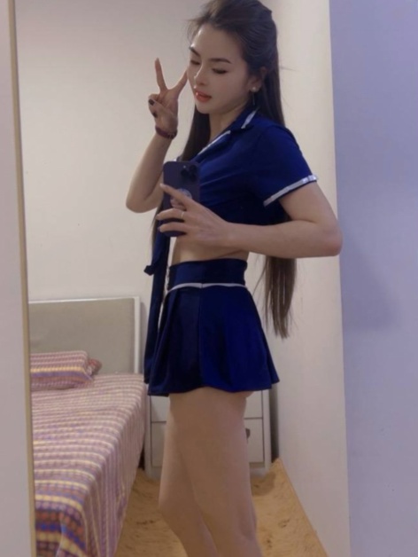 浦东粉乳骚女笑笑