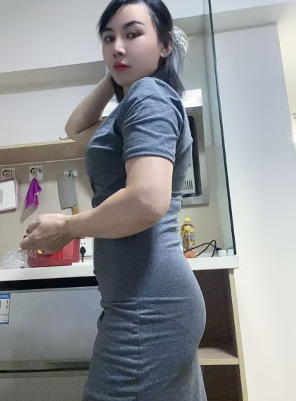 荔湾滘口地铁附近少妇