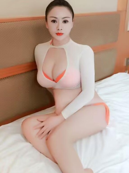 温柔性感身材琪琪