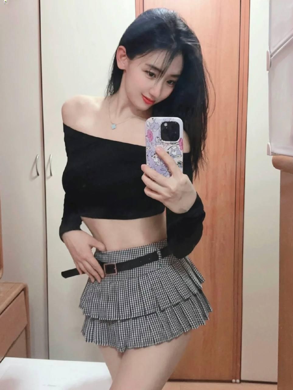 性感勾魂小妖精萱萱
