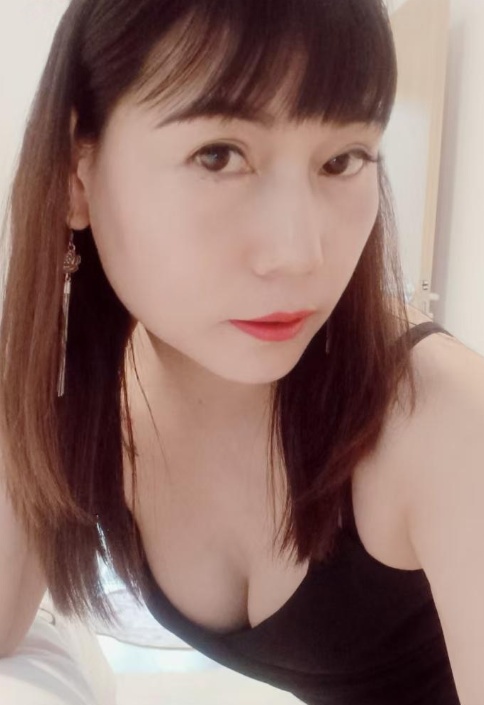 风韵犹存少妇