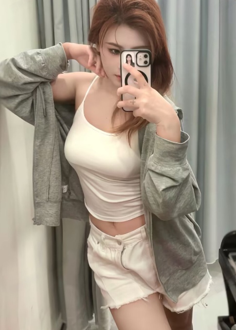 高挑熟妇