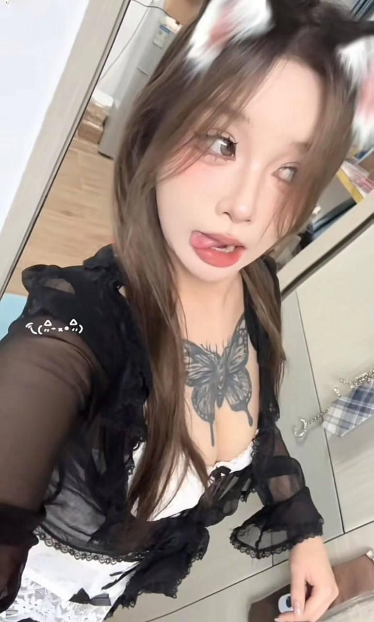 大屁股骚姐姐