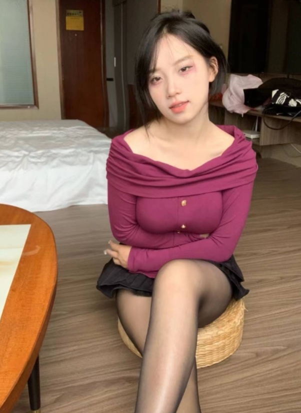 温岭00后嫩妹