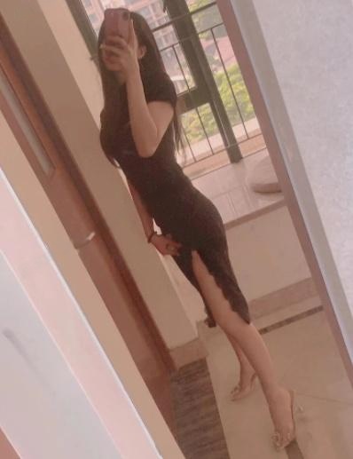 爱夹的大鲍鱼妹妹
