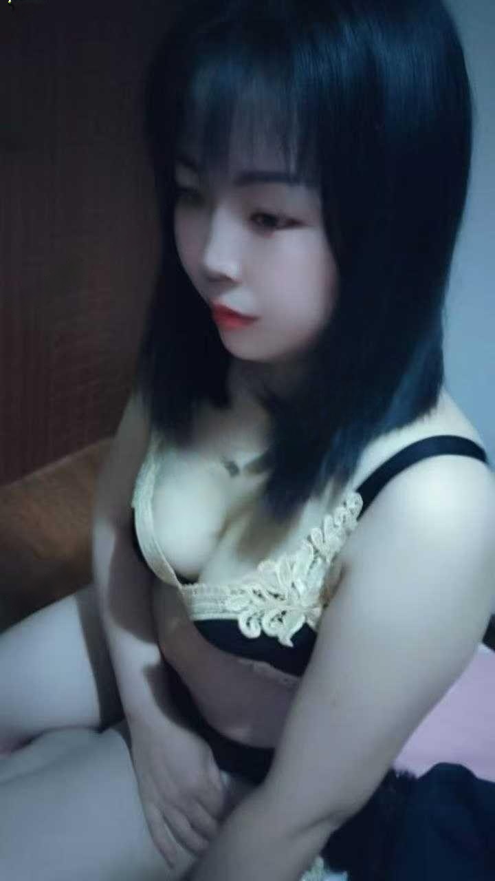 雨花大奶泻火