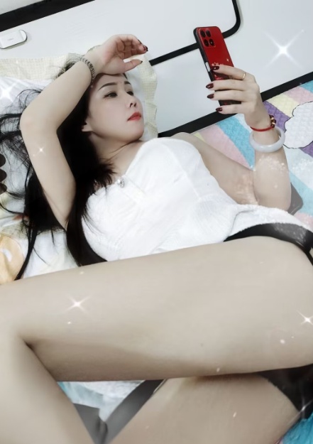 长春大奶潮喷熟女