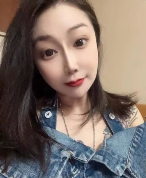 性感服务型少妇