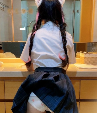 牛市口无毛萝莉