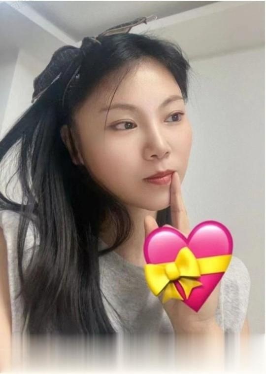 肤白貌美小骚货