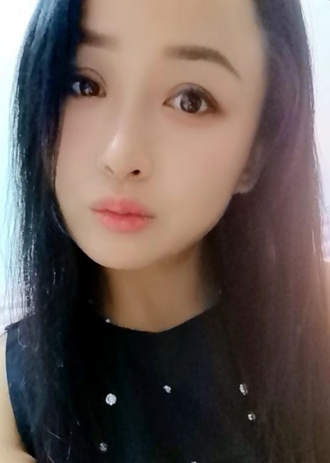少妇骚B大长腿
