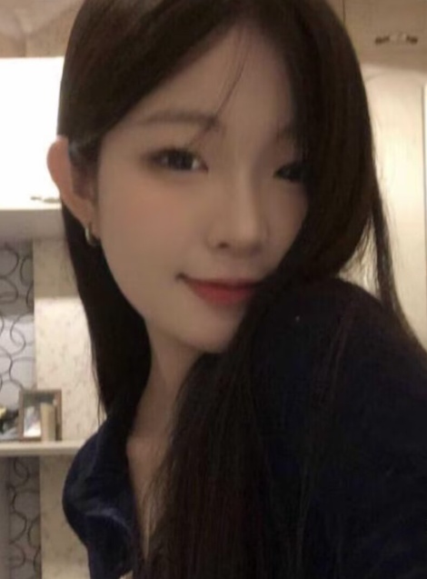 白嫩妹子小穴又紧又润 口活舒服xx