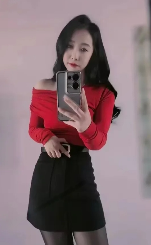 楼凤小美女