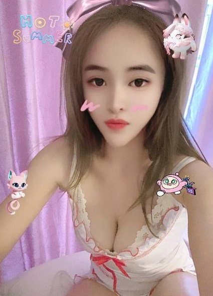 性感白嫩大奶小少妇