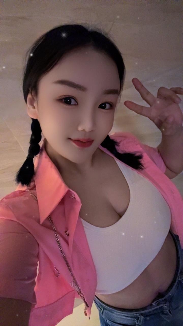白云护士骚依依