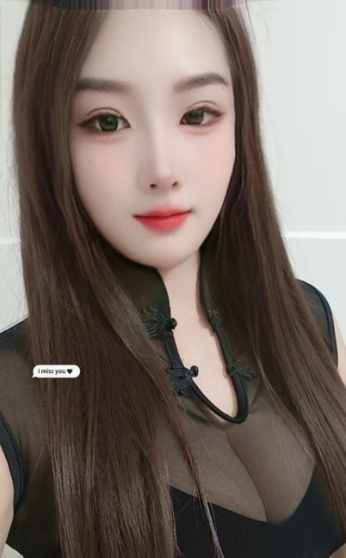 无敌蜜桃臀老师