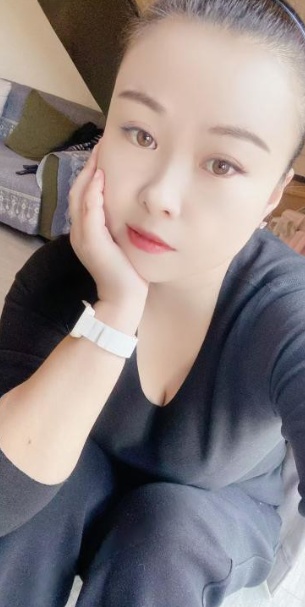 小师妹纹身巨乳
