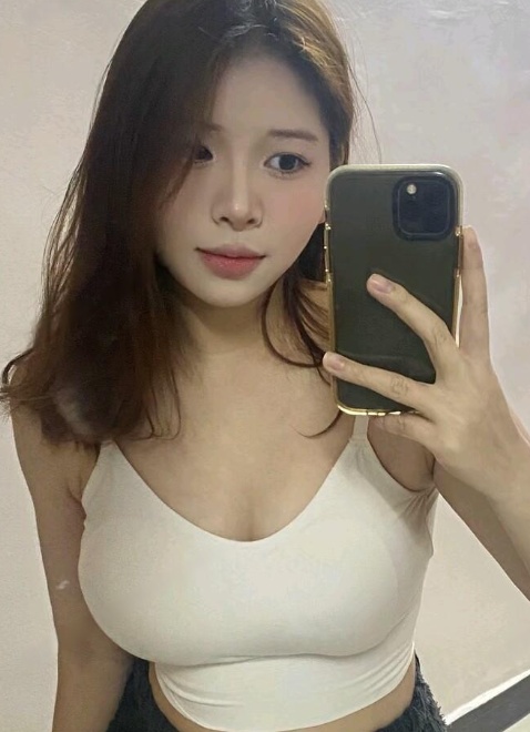 颜值与身材并存的少妇