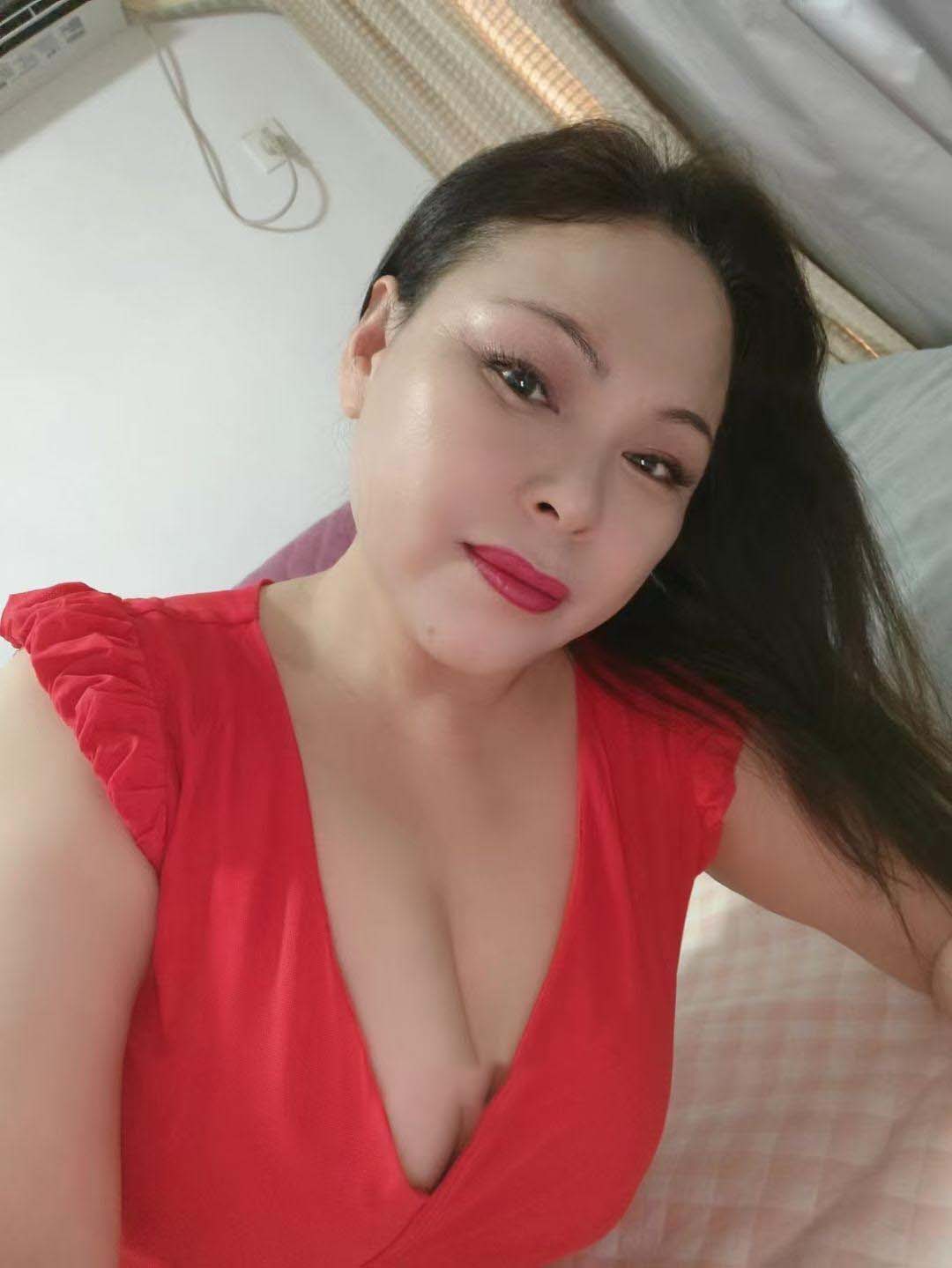 性感熟女