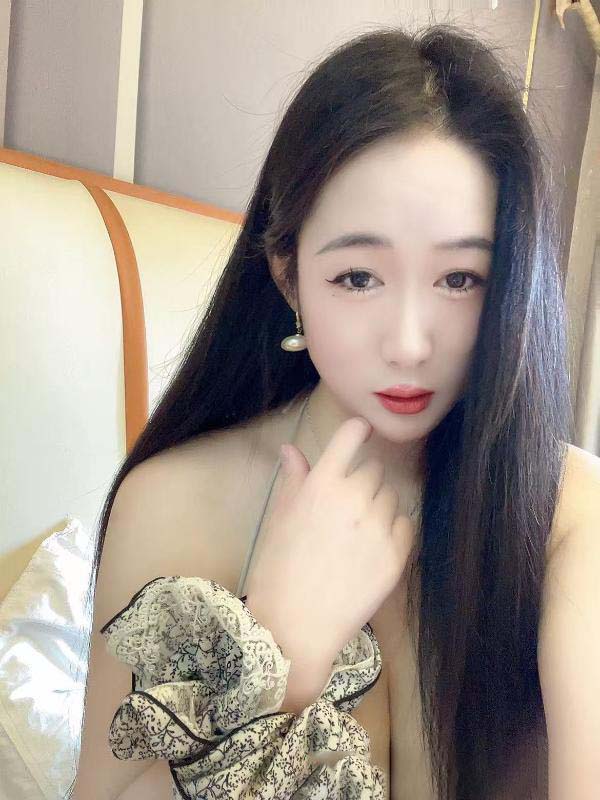 温柔初夏小姐姐