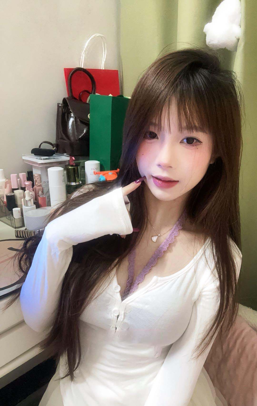 白虎逼紧诱人叫声很酥